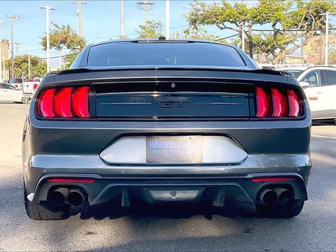 Used 2020 Ford Mustang GT w/ Black Accent Package RWD image 5