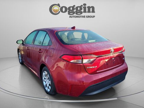 Certified 2025 Toyota Corolla LE image 6