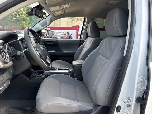 Used 2023 Toyota Tacoma SR5 RWD image 25