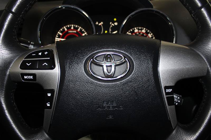 Used 2013 Toyota Highlander SE AWD/4WD image 16