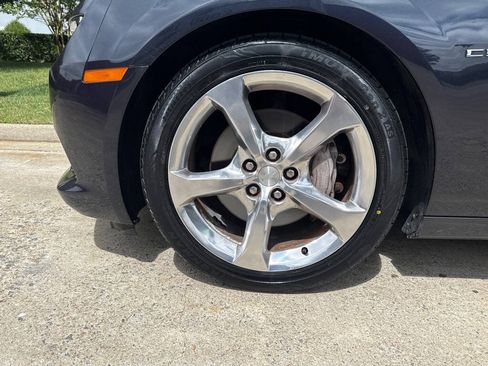 Used 2014 Chevrolet Camaro SS w/ RS Package RWD image 9