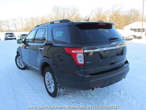 Used 2014 Ford Explorer XLT w/ Equipment Group 202A image 4