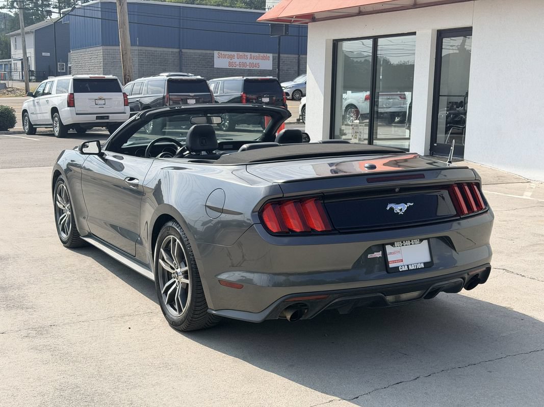 Used 2016 Ford Mustang Premium RWD image 4