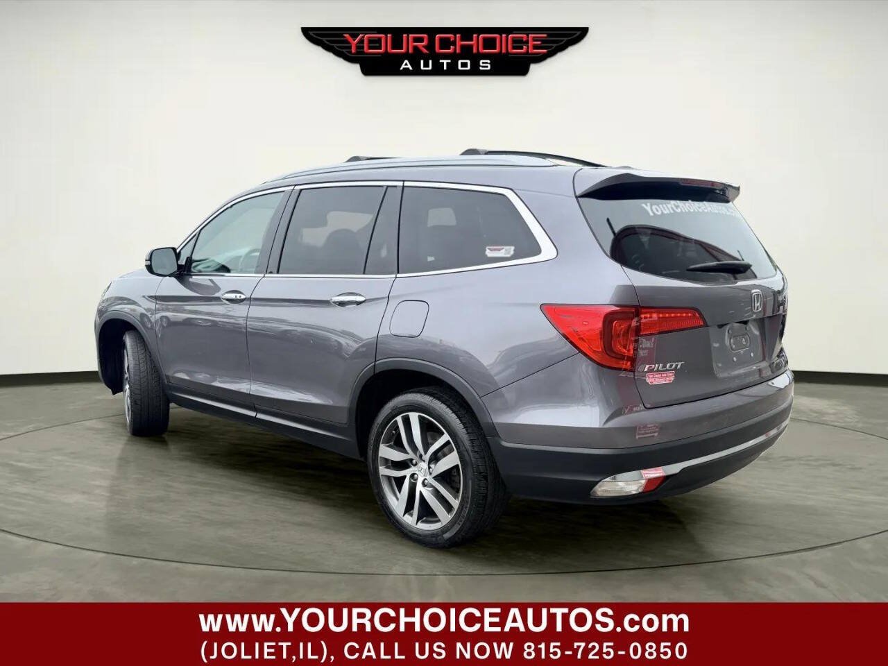 Used 2017 Honda Pilot Elite image 3