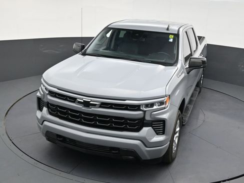 Used 2024 Chevrolet Silverado 1500 RST image 19