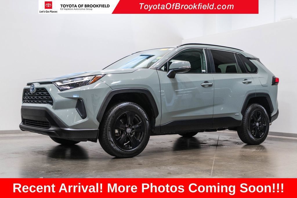 Certified 2023 Toyota RAV4 XLE AWD/4WD image 3
