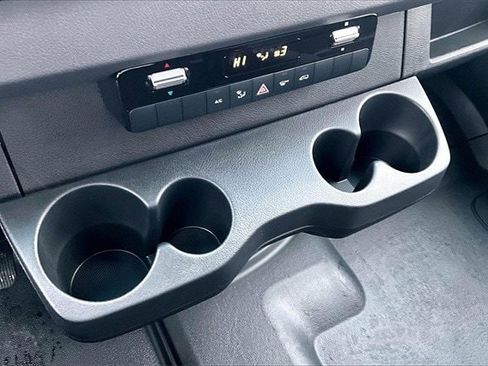 New 2025 Mercedes-Benz Sprinter 2500 image 11