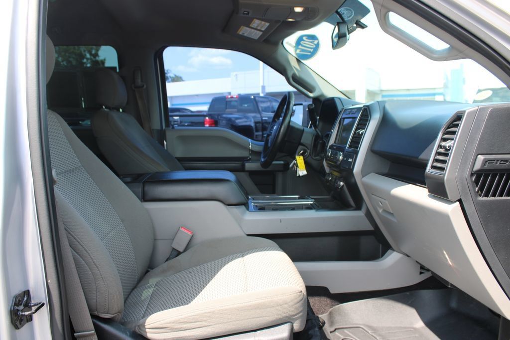 Used 2017 Ford F150 XLT w/ Equipment Group 302A Luxury RWD image 30