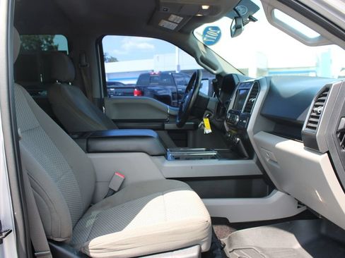 Used 2017 Ford F150 XLT w/ Equipment Group 302A Luxury RWD image 30