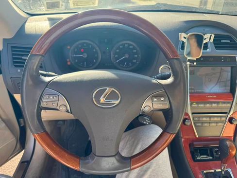 Used 2010 Lexus ES 350 image 11