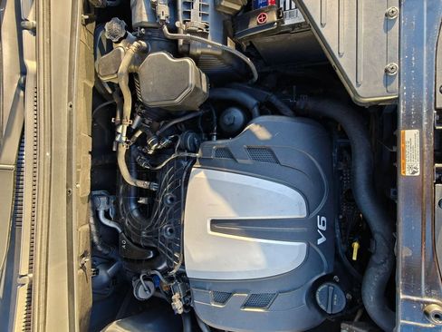 Used 2012 Hyundai Santa Fe Limited image 19