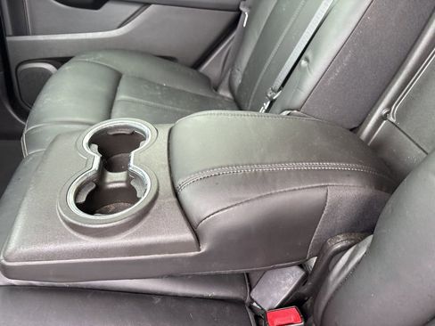 Used 2012 Cadillac SRX FWD image 18