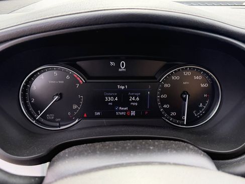 Used 2022 Cadillac XT4 Premium Luxury w/ Safety Alert Package image 15