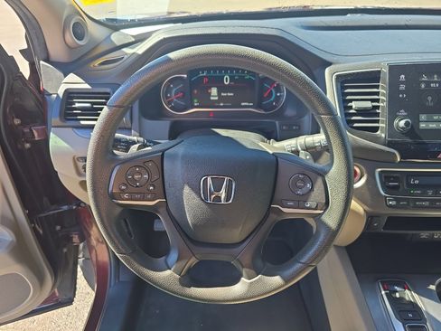 Used 2021 Honda Pilot EX image 13