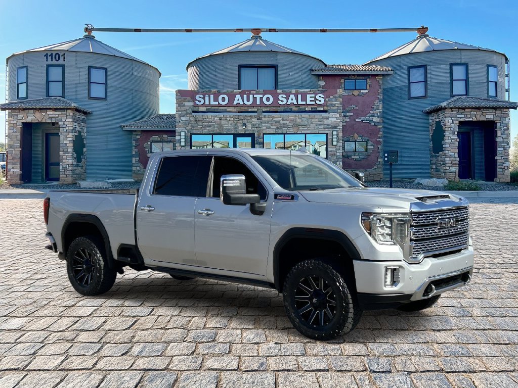 Used 2021 GMC Sierra 3500 Denali w/ Technology Package AWD/4WD image 7
