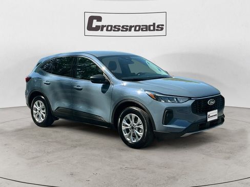 Used 2025 Ford Escape Active FWD image 7