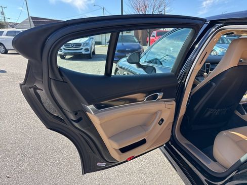 Used 2016 Porsche Panamera 4 Edition w/ Premium Package Plus image 14