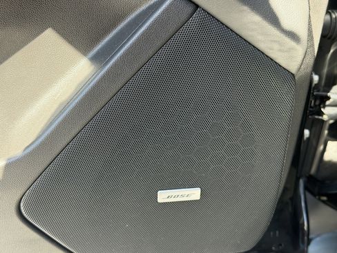 Certified 2025 Cadillac XT5 Premium Luxury image 19