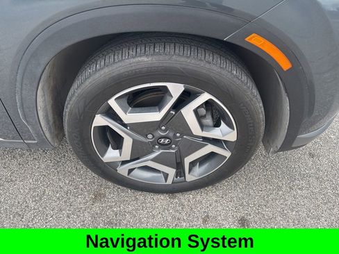 Used 2024 Hyundai Palisade Limited image 3