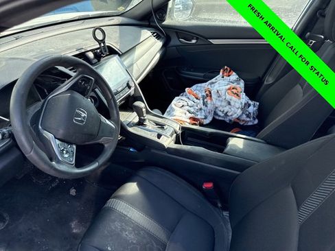 Used 2018 Honda Civic EX image 12