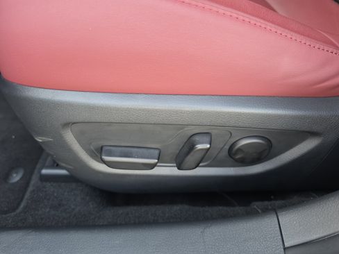 Used 2025 MAZDA CX-30 AWD 2.5 S w/ Preferred Package image 7