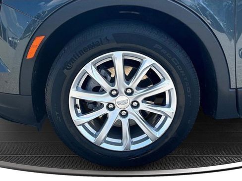 Used 2021 Cadillac XT4 Luxury w/ Cold Weather Package image 34