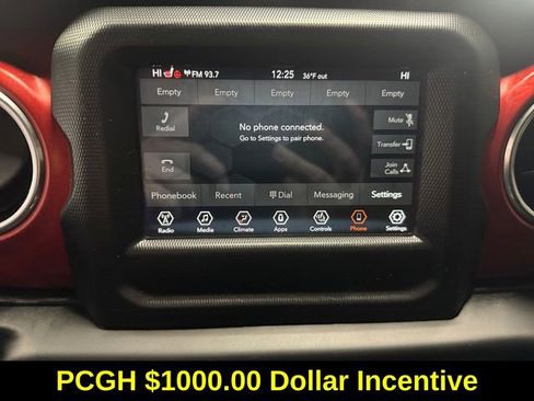 Used 2018 Jeep Wrangler Rubicon w/ Steel Bumper Group image 16