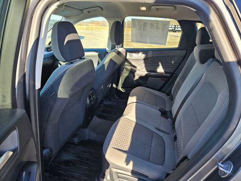 Used 2021 Ford Escape SE w/ Cold Weather Package image 25