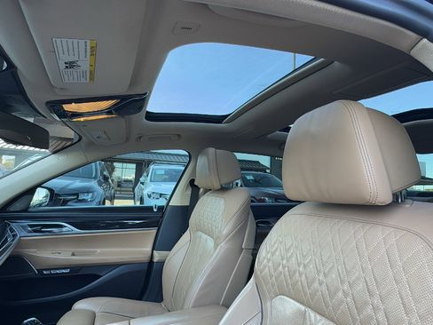 Used 2017 BMW 750i 750i image 16
