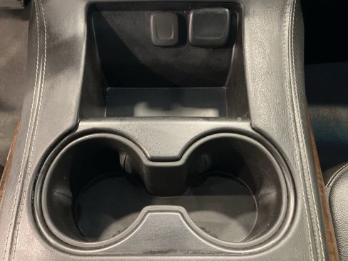 Used 2019 Chevrolet Tahoe LT image 18