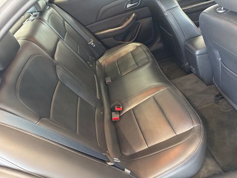 Used 2015 Chevrolet Malibu LT w/ Leather Package FWD image 17