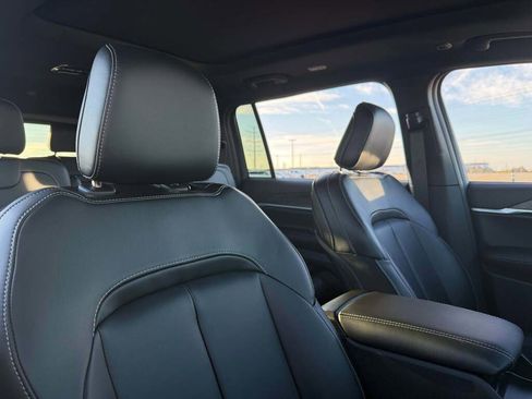 New 2025 Jeep Grand Cherokee L Limited image 21