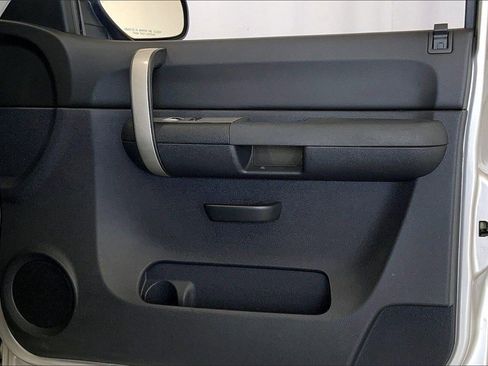 Used 2009 Chevrolet Silverado 2500 LT w/ Suspension Package, Off-Road image 24