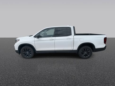 Used 2023 Honda Ridgeline Sport image 5