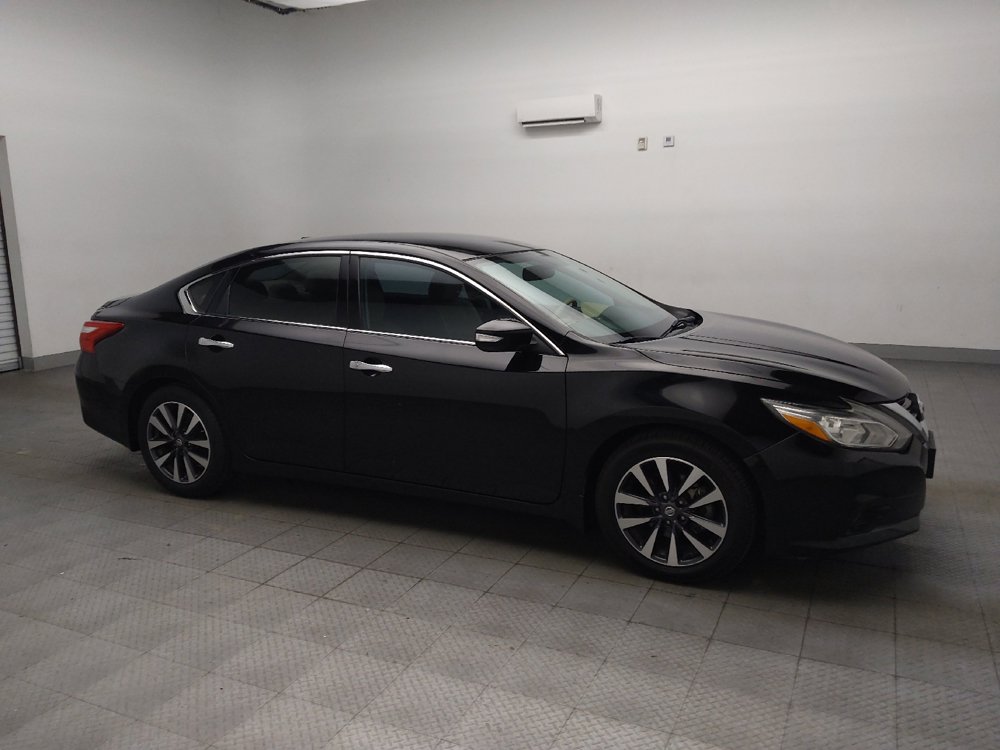 Used 2016 Nissan Altima 2.5 SL FWD image 11