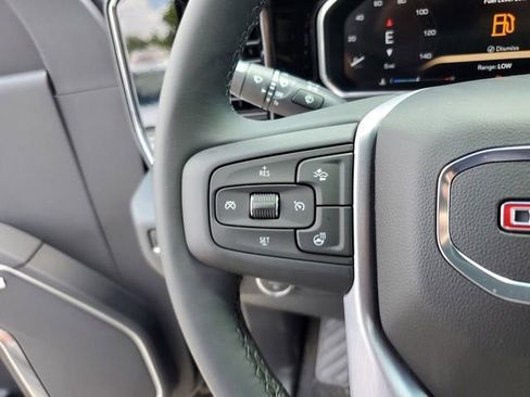 New 2026 GMC Sierra 2500 SLT w/ SLT Convenience Package AWD/4WD image 30