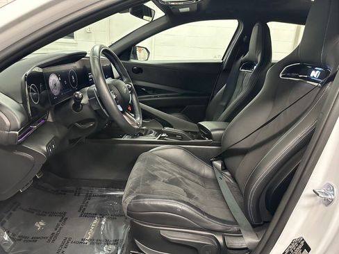 Used 2025 Hyundai Elantra N FWD image 19