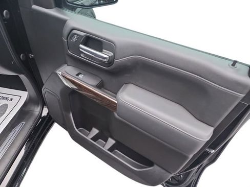 Used 2020 GMC Sierra 1500 Elevation w/ Elevation Value Package image 12