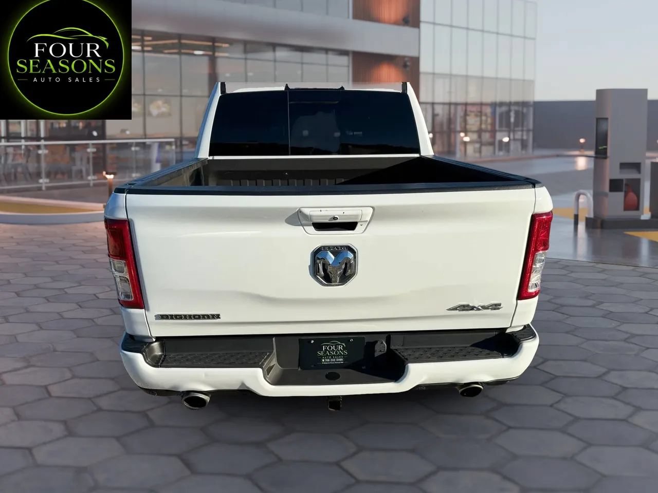 Used 2020 RAM 1500 Big Horn AWD/4WD image 5