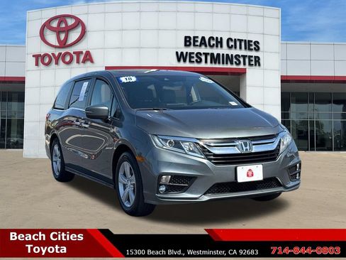 Used 2018 Honda Odyssey EX-L image 2
