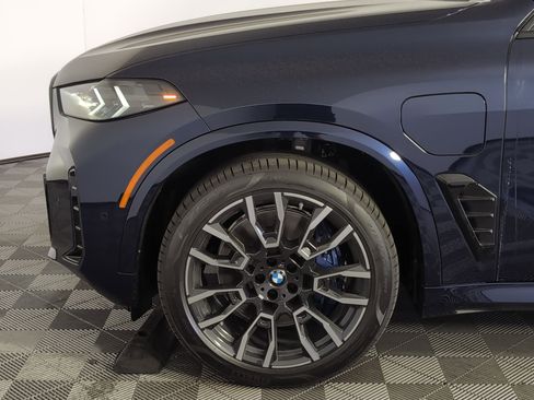 New 2026 BMW X5 xDrive50e w/ M Sport Package image 9