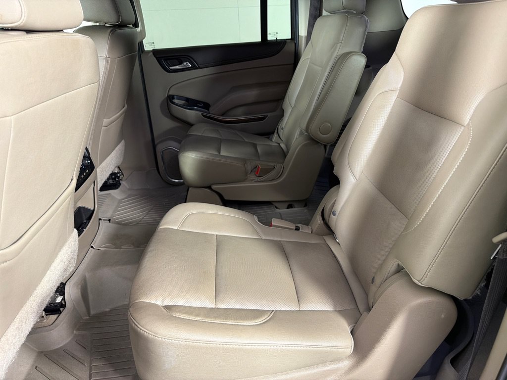 Used 2019 GMC Yukon XL SLT w/ Open Road Package AWD/4WD image 18