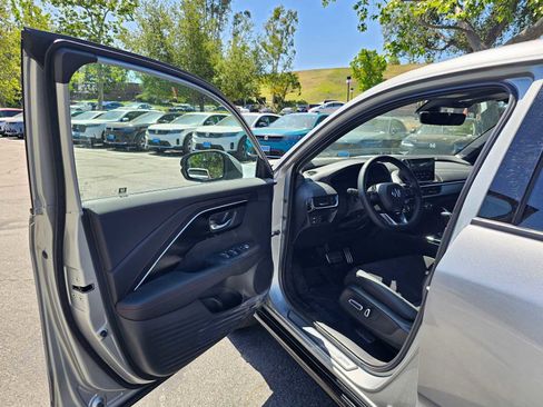 New 2025 Acura ADX A-Spec image 19