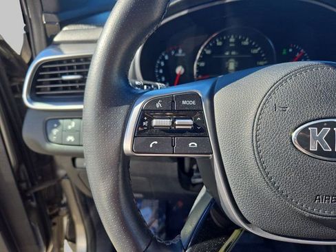 Used 2019 Kia Sorento SX w/ Limited image 22