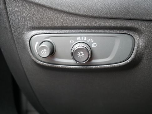 Used 2023 Chevrolet Equinox LT AWD/4WD image 26
