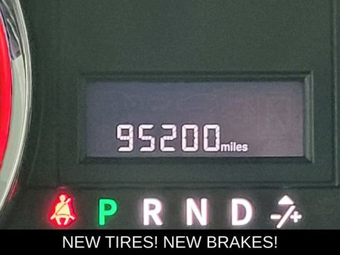 Used 2017 Dodge Grand Caravan SXT w/ Driver Convenience Group image 35