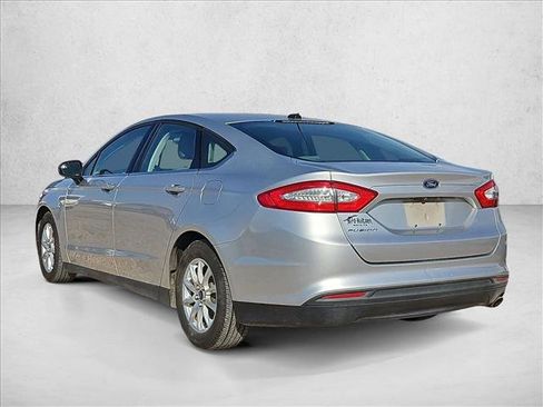 Used 2016 Ford Fusion S image 7