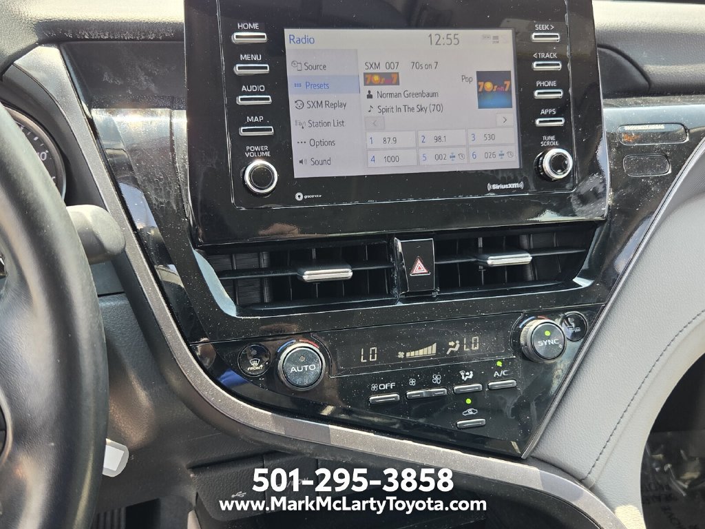 Used 2024 Toyota Camry SE FWD image 17