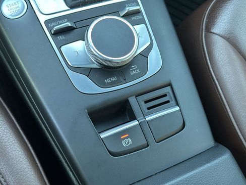 Used 2018 Audi A3 2.0T Premium image 31