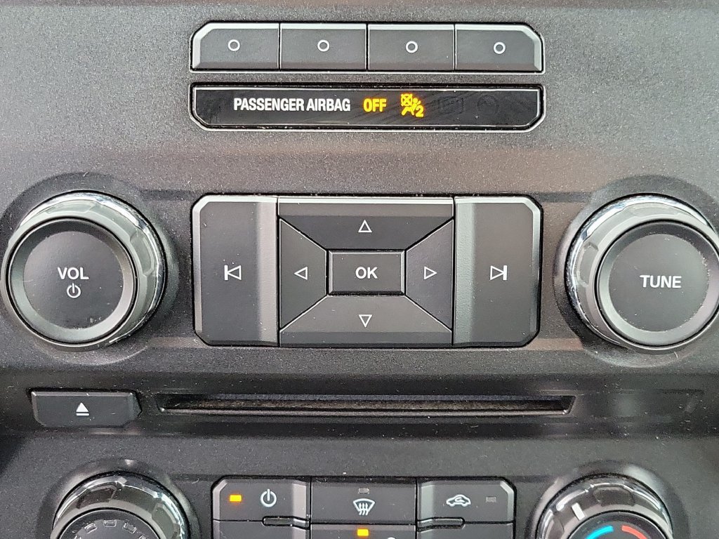 Used 2017 Ford F150 XLT AWD/4WD image 27